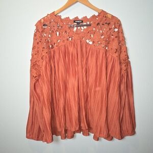 Express Burnt Orange Crochet Lace‎ & Pleated Blouse – Boho Peasant StyleSIZE L